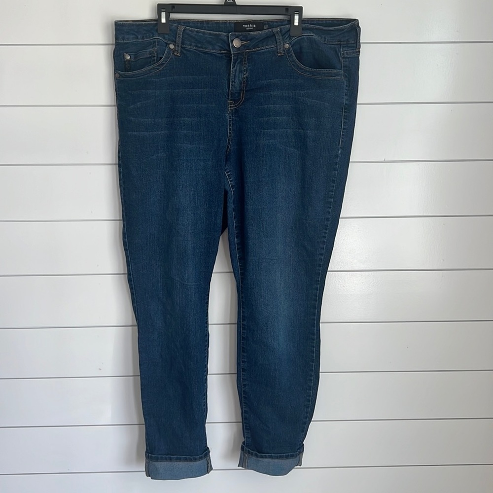 Torrid Denim Cuffed Jeans 💙